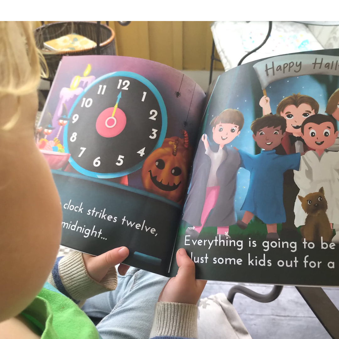 When the Clock Strikes on Halloween | Hardcover